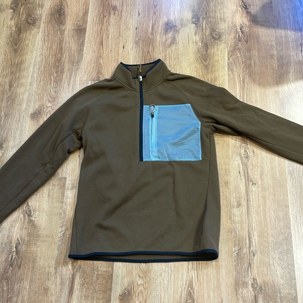 Men's Brown Quarter-Zip Jacket with Blue Pocket